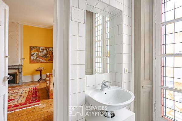 Hôtel particulier historique et son pavillon au cachet atypique