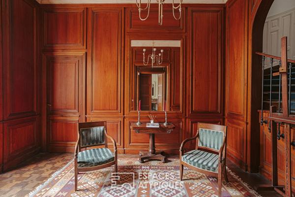 Hôtel particulier historique et son pavillon au cachet atypique