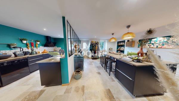 A VENDRE - Maison de rue à Montoison (26)