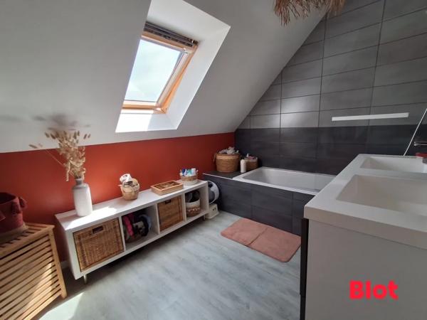 Maison 4 pièce(s)