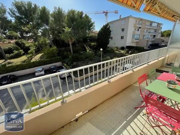 Appartement à louer 3 pièces 63.38m² Six-Fours-les-Plages (83140)