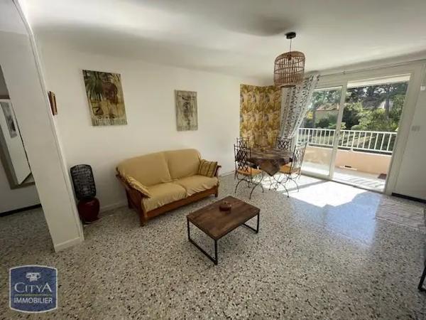 Appartement à louer 3 pièces 63.38m² Six-Fours-les-Plages (83140)