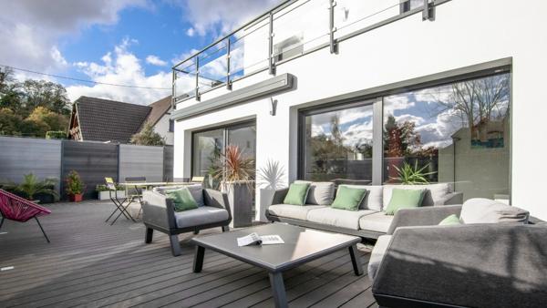 A la vente à BLOTZHEIM (68) maison contemporaine de 7 pièces avec jardin, sous-sol et garage