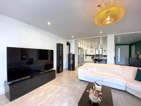 Maison d'architecte à vendre 8 pièces BORAN SUR OISE (60)