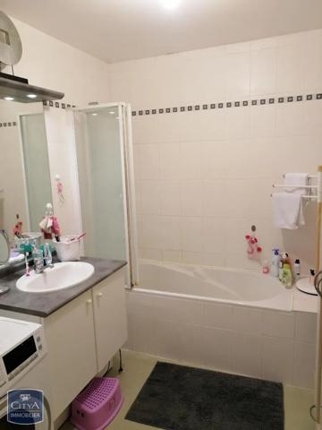 Appartement à louer 3 pièces 64.45m²