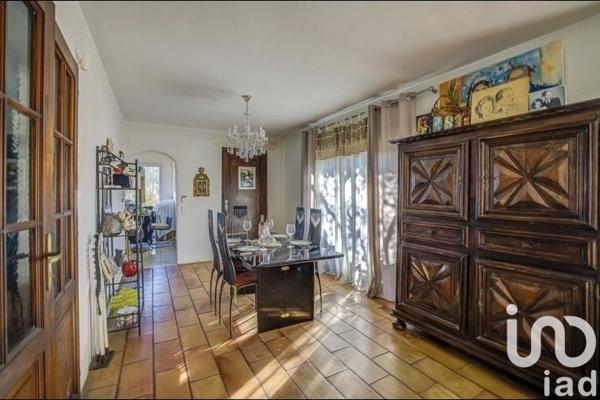 Maison à vendre 7 pièces 154 m² Vence