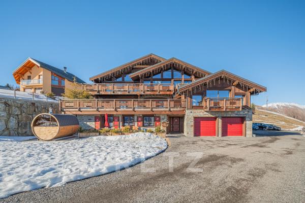 La Toussuire 1800 m Altitude : Chalet Grand Standing 629m² - 24 Personnes
