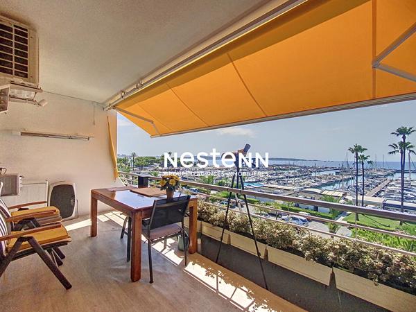 GOLFE-JUAN - VUE MER - STUDIO 29M2 - TERRASSE - BOX FERME - PORT CAMILLE RAYON.