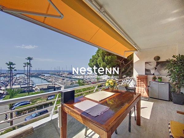 GOLFE-JUAN - VUE MER - STUDIO 29M2 - TERRASSE - BOX FERME - PORT CAMILLE RAYON.