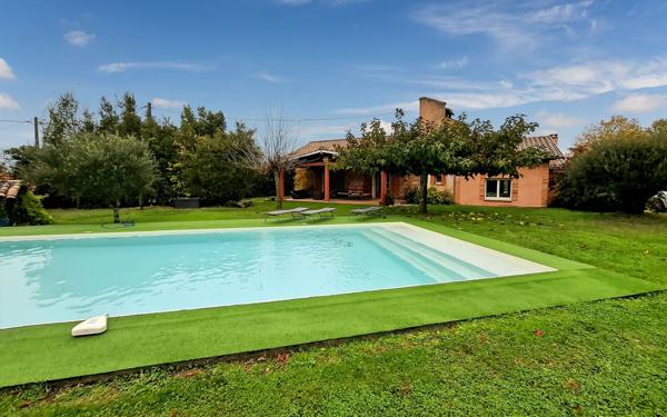 Maison à vendre    5 pièces • 140 m2 Lamothe-Capdeville