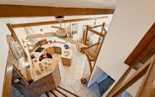 Maison à vendre    5 pièces • 140 m2 Lamothe-Capdeville