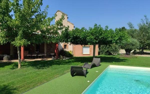 Maison à vendre    5 pièces • 140 m2 Lamothe-Capdeville