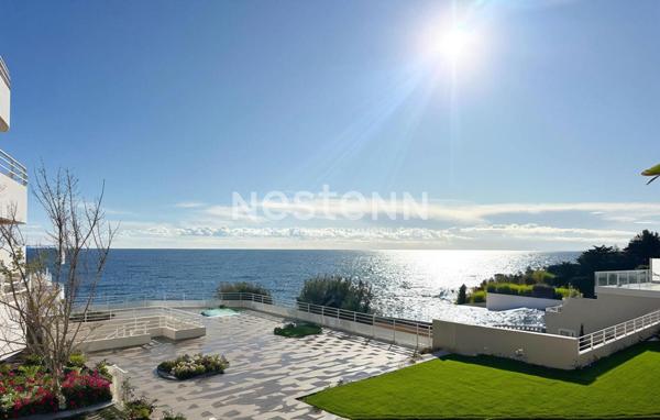 Appartement d'exception pleine vue mer pied dans l'eau à vendre entre Saint Raphaël et Cannes