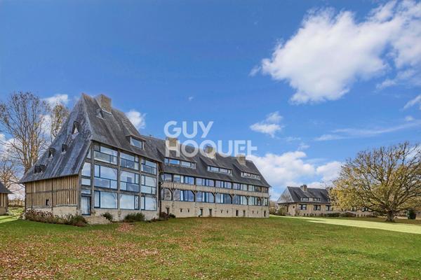 TOURGEVILLE - SUPERBE DUPLEX AVEC VUE MER ET CHARME AUTHENTIQUE
