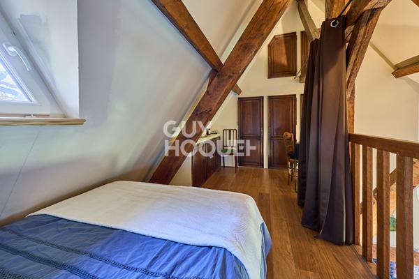 TOURGEVILLE - SUPERBE DUPLEX AVEC VUE MER ET CHARME AUTHENTIQUE