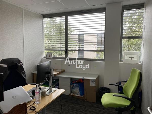 BUREAUX CLIMATISES A LOUER - GRIGNY