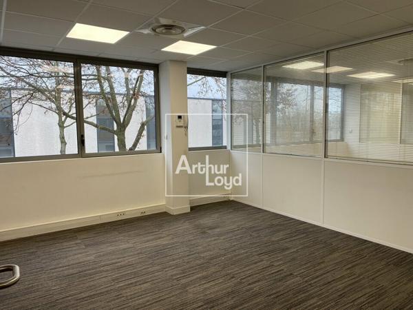 BUREAUX CLIMATISES A LOUER - GRIGNY