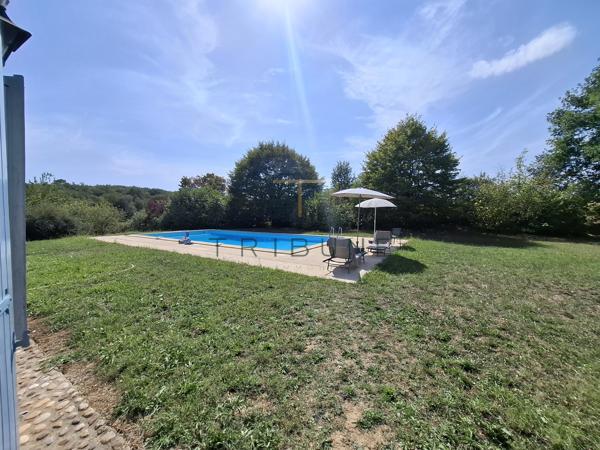 Maison 7 pièce(s) 4 chambre(s) 243 m²