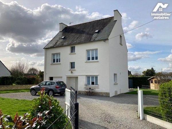 QUARTIER LESTONAN - PROCHE QUIMPER
Proche Quimper (Ergué-Gabéric) - À vendre dans la petite vi...