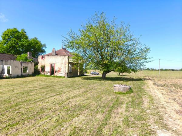 Maison à vendre 6 pièces, 215 m² habitables à AIRE SUR L'ADOUR (40)