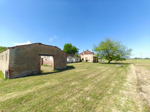 Maison à vendre 6 pièces, 215 m² habitables à AIRE SUR L'ADOUR (40)