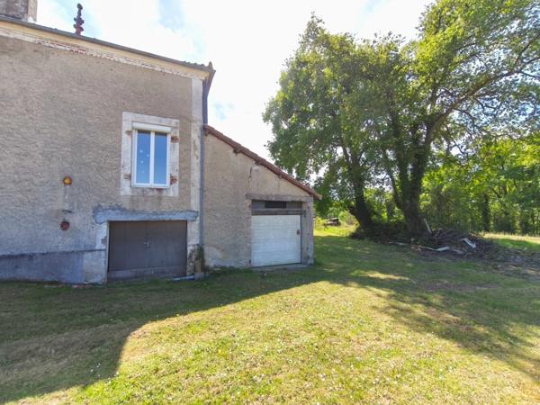 Maison à vendre 6 pièces, 215 m² habitables à AIRE SUR L'ADOUR (40)