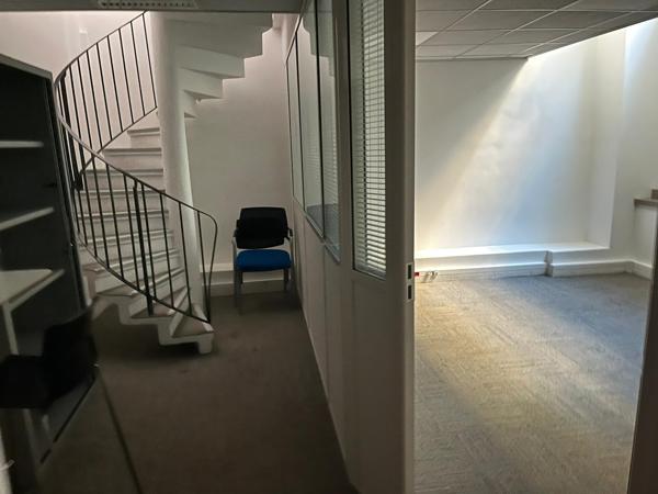Bureaux à louer à PARIS 75010