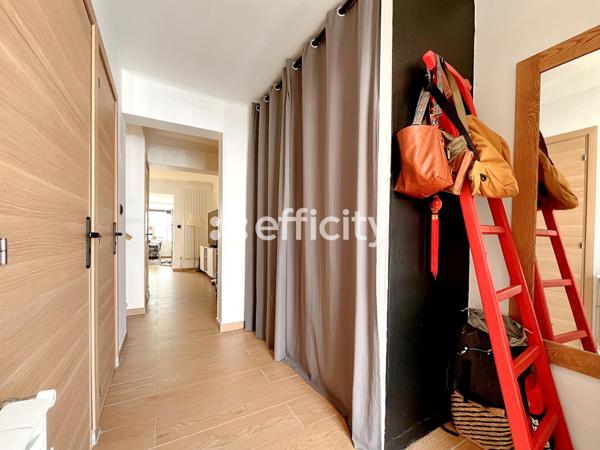 Maison 5 pièces - 90 m² Exclusivité efficity