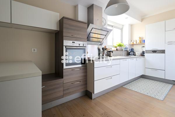 Appartement 5 pièces - 150 m²