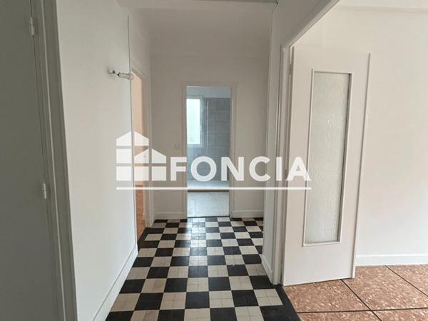 Location Appartement 3 pièces 67.2 m² - 14 CHEMIN DU VALLON BARLA Nice 06200