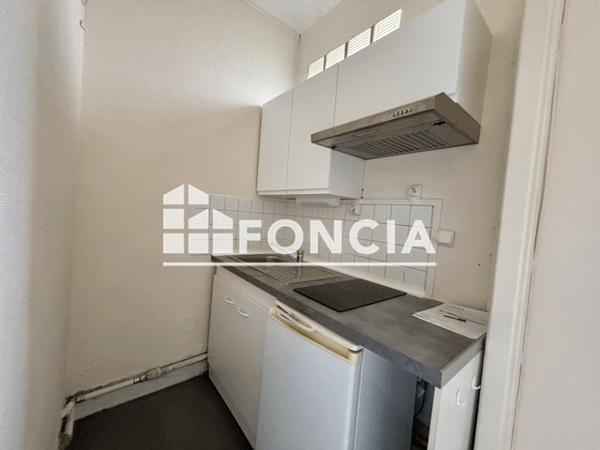 Location Appartement 2 pièces 23.95 m² - 69 RUE DE GEOLE Caen 14000