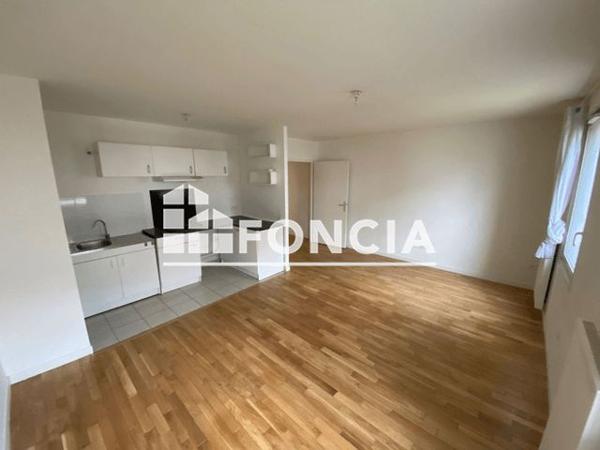 Location Studio 33.9 m² - 15 RUE DU TRAVERS DES CHAMPS GUILLAUME Cormeilles-en-parisis 95240