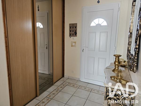 Maison à vendre 7 pièces 141 m² Guichainville