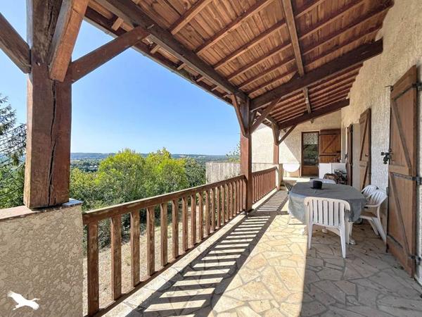 Maison à vendre 179 000 € Port-Sainte-Marie 5 p 150 m² DPE E