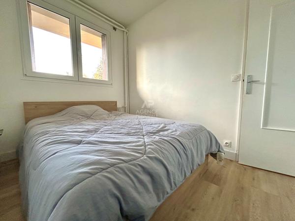 Appartement Poissy 2 pièce(s) 27 m2 144 900 € **  - Référence  9382