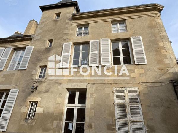 Location Appartement 2 pièces 63.74 m² - 2 RUE RIFFAULT Poitiers 86000