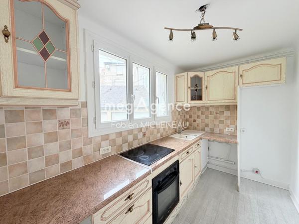Appartement à CHOLET, 49300 - 3 pièces 51m²