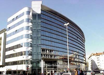 Bureaux à louer avec parkings et archives à Lyon Part-Dieu proche gare