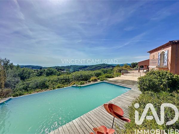 Maison à vendre 6 pièces 240 m² Sanary-sur-Mer
