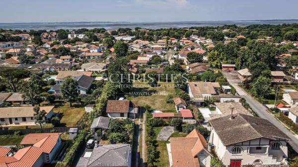 ANDERNOS, PROCHE CENTRE VILLE, GRAND TERRAIN 2 184 M2