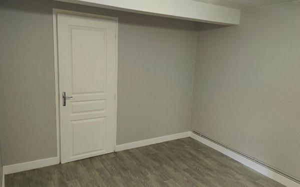 Appartement à louer    1 pièce •  Aire-sur-l'Adour