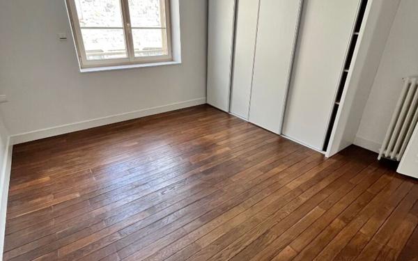 Appartement à louer    2 pièces • 45 m2 Limoges