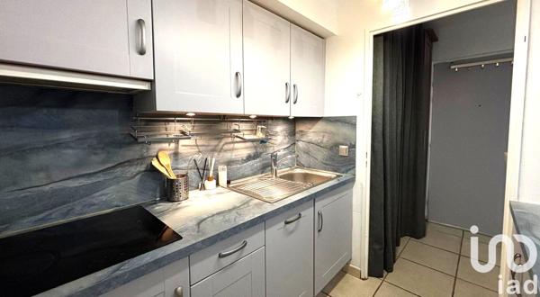 Appartement à vendre 1 pièce 26 m² Roquebrune-sur-Argens