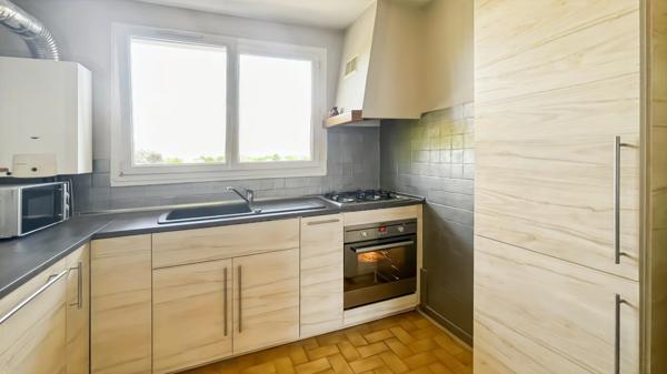 Appartement T3 à vendre 3 pièces LES CLAYES SOUS BOIS (78)