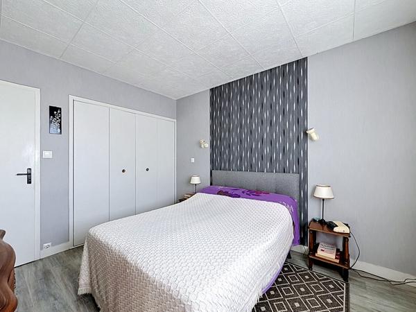 Maison Puilboreau-grand jardin-4 chambres- Plain-pied