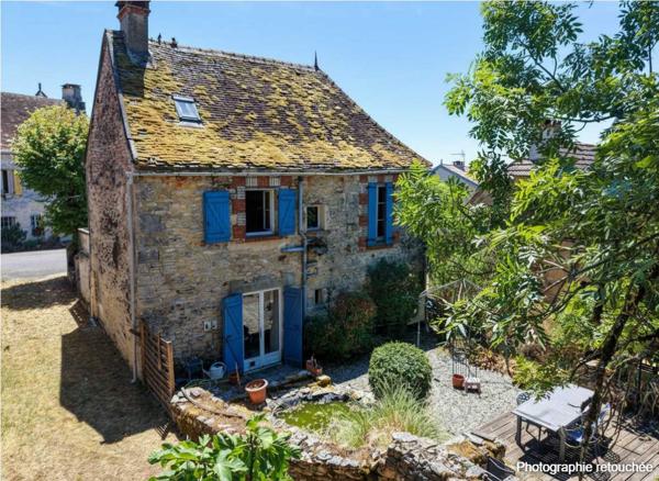 Maison ancienne - Gourdon EXCLUSIVITE Secteur GOURDON Agréable Maison en pierre 3 chambres avec jardin