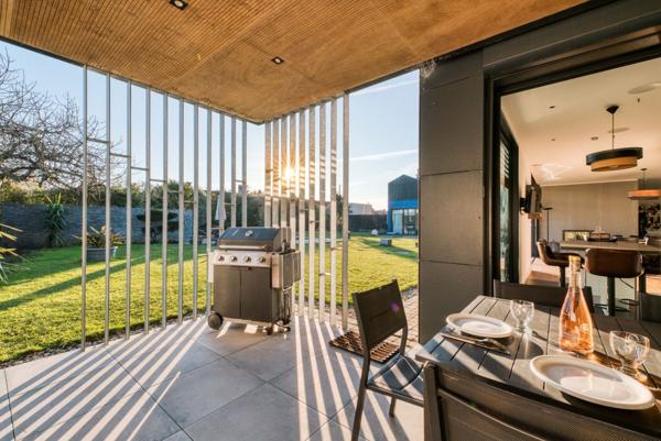 Maison d’architecte à La Rochelle 4 chambres plus studio à l'abri des regards