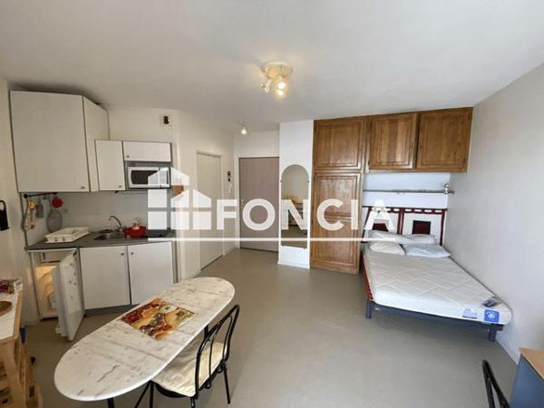 Location Studio meublé 22.33 m² - 60 RUE ALFRED KASTLER La Rochelle 17000