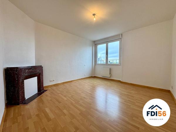 A VENDRE LORIENT - JOLI T3 DE 60 m2 - TRAVERSANT - LUMINEUX - AU CALME , Lorient