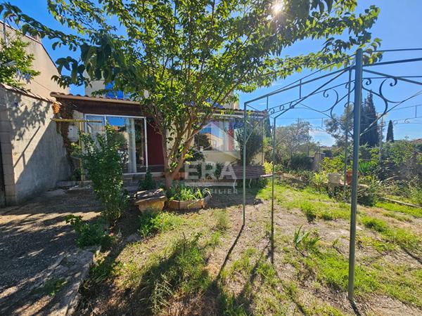 LAMBESC - Maison R+1 de 104m² - 4 chambres - Véranda